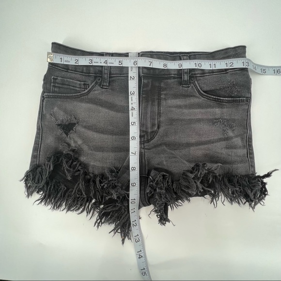 Just USA Black Cut Off Distressed Denim Jean Shorts Size XS Women’s - Picture 5 of 5